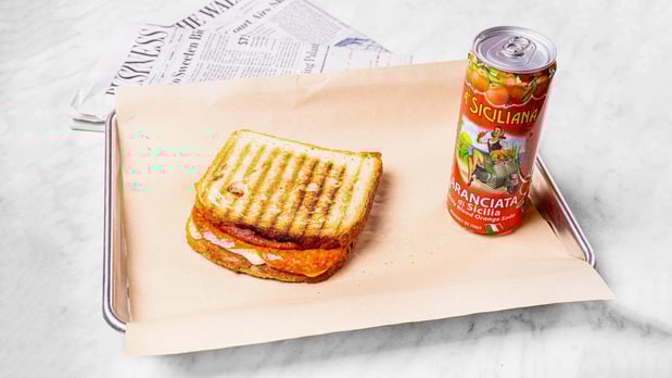 Images Panini & Fromage Gourmet Sandwiches