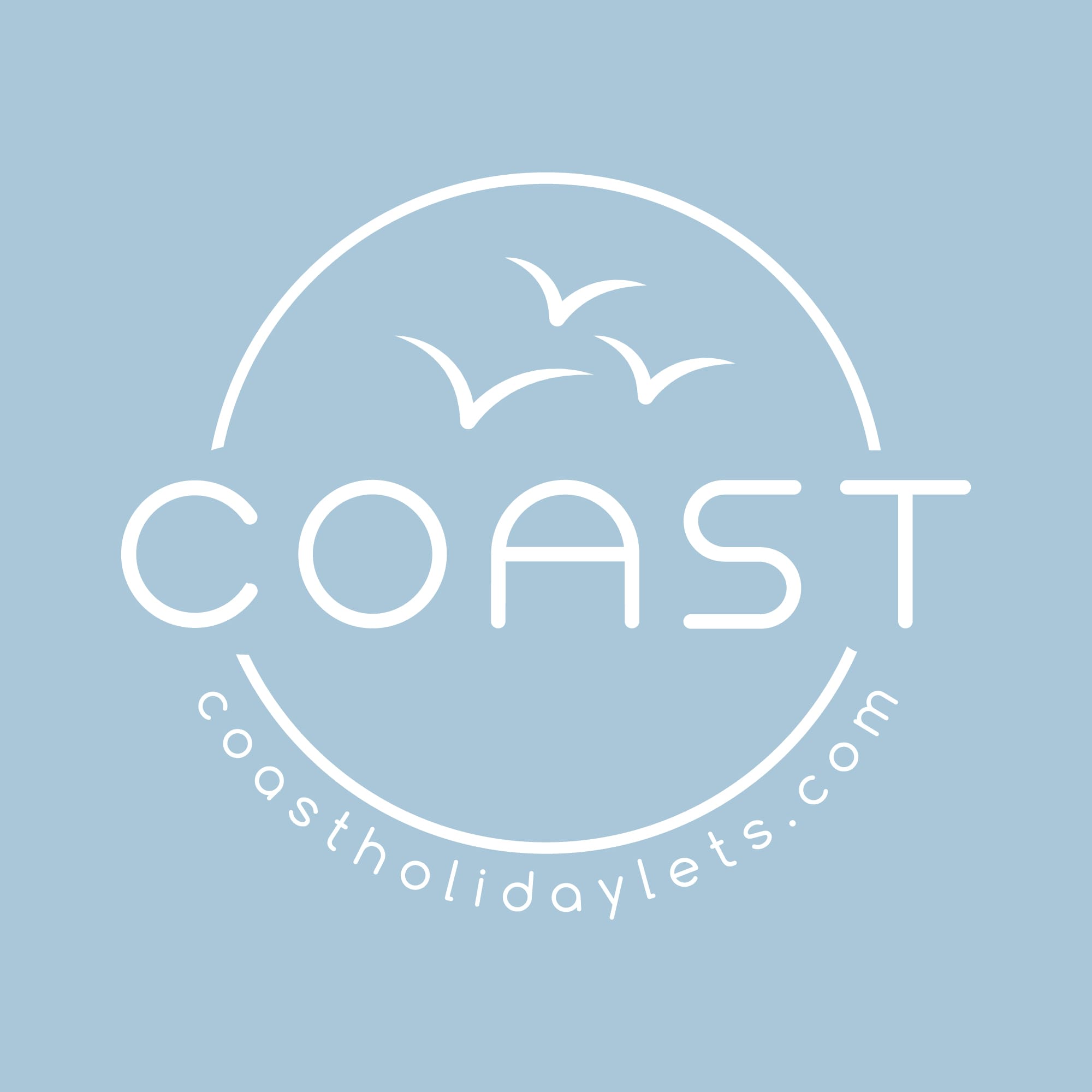 Coast by Coast логотип. Coast holidays