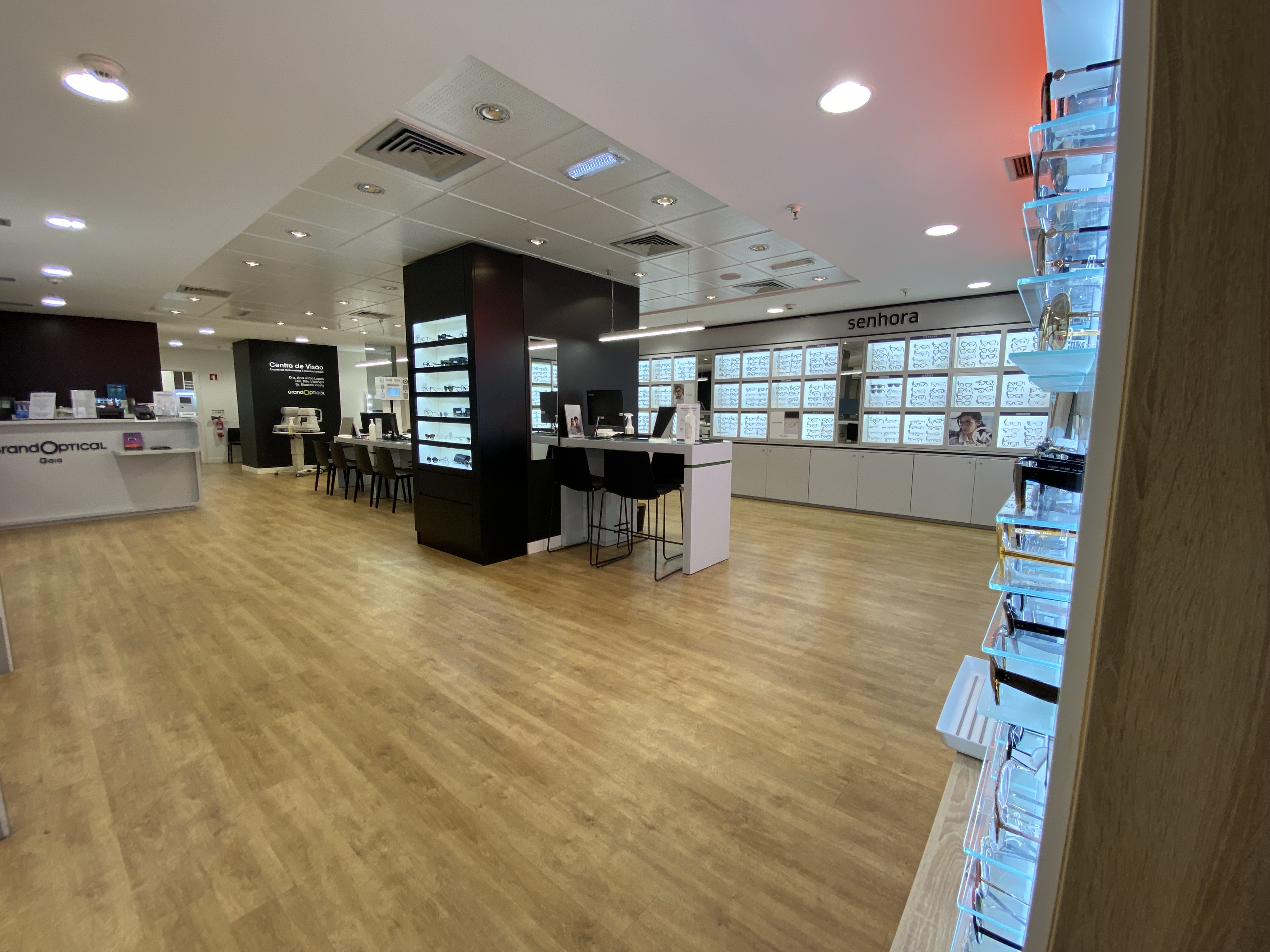 Images Ópticas GrandOptical El Corte Inglés Gaia Porto