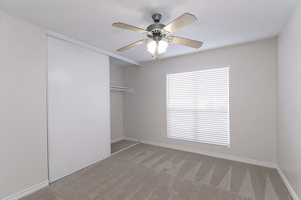 Images Ferry Road Apartments