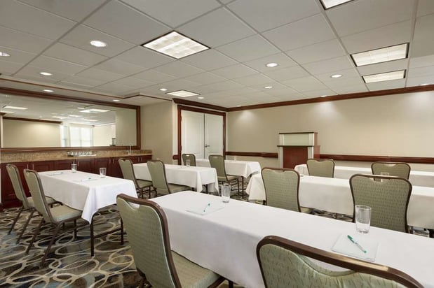 Images Homewood Suites by Hilton Dulles-North/Loudoun