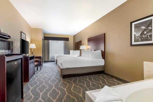 Images Best Western Plus Burleson Inn & Suites