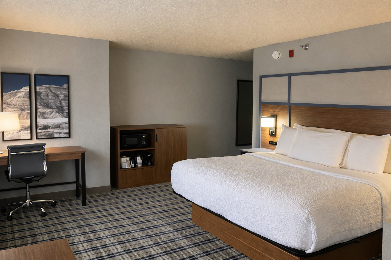 AmericInn by Wyndham Dickinson Image