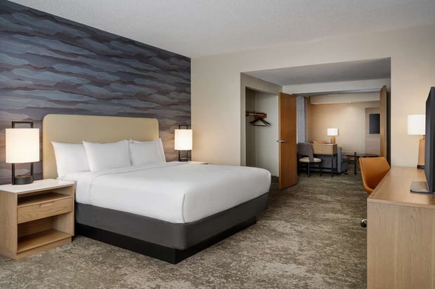 Images Embassy Suites by Hilton Charleston Airport Hotel & Convention Center