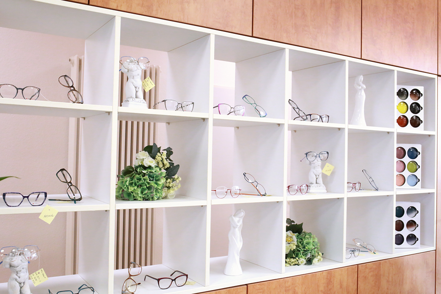Blume-Optik, Kreuzotterweg 2 in Halle (Saale)