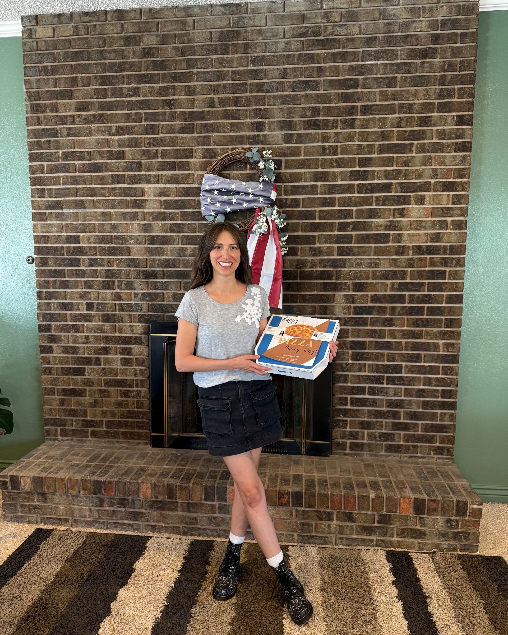 Celebrating National Pizza Party Day the best way we know how: by sharing pizza with our amazing local businesses! Thank you for all you do to make our community stronger. We loved spreading a little joy, one slice at a time!