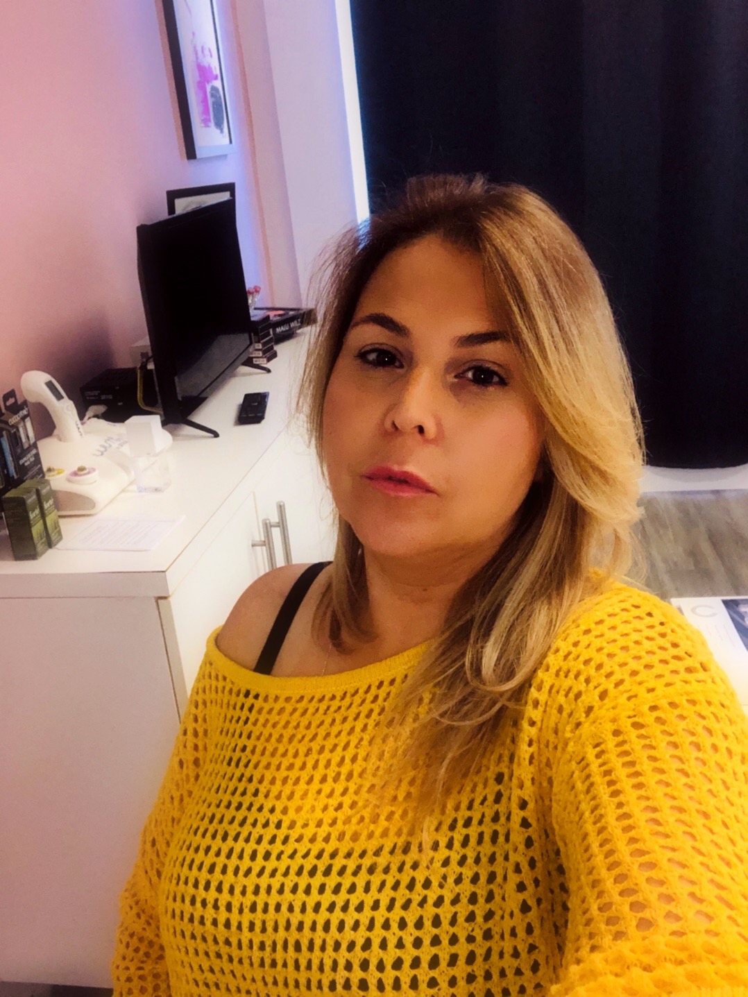 Images Clinique d'Esthétique Leila - Hydrafacial, Microblading, Épilation Laser Sainte-Foy