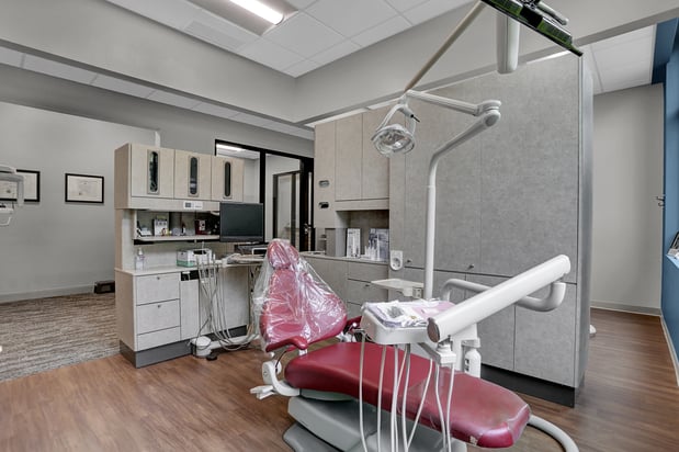 Images Create A Smile Dentistry - Dr. Ken Moore