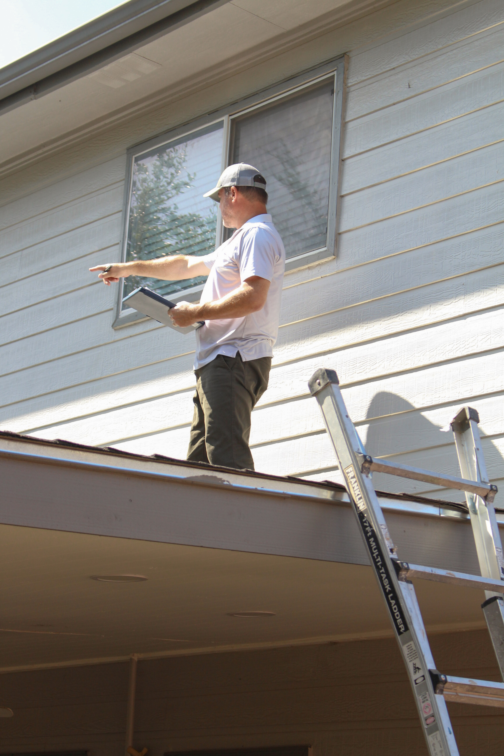 Most new construction in Texas carries a one-year builder warranty, and the time to use it is around month 11. A builder warranty inspection catches what the first year of living revealed: settling foundations, drywall cracks, HVAC that never quite performed, and the small stuff builders will still agree to fix. You get one clear report and one chance to hand the builder a punch list while they still have an obligation to make it right.
05
A yearly check-up
Annual Inspection Check
Think of it as an annual physical for your house. Each year we walk the property to catch small problems before they become expensive ones: roof wear, grading and drainage, plumbing leaks, and an HVAC system working harder than it should. Owners and landlords use the check-up to keep maintenance on a schedule and their budget predictable, year after year.