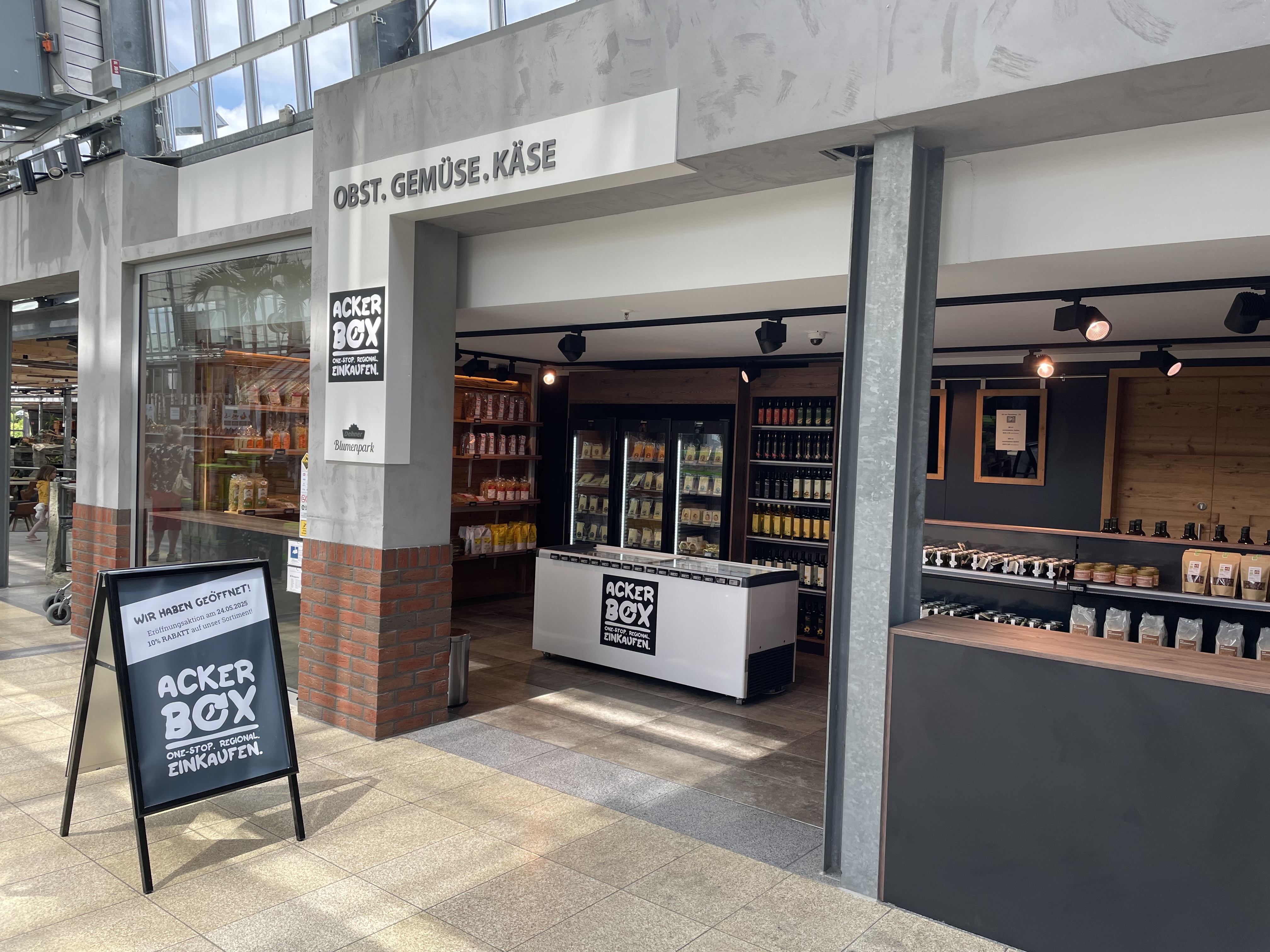 Bild 1 AckerBox in Rain