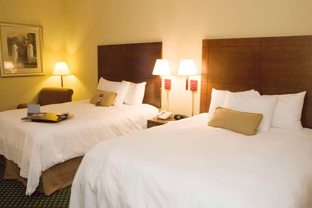 Images Hampton Inn Dyersburg