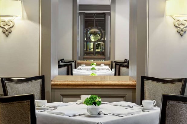 Images Hilton Checkers Los Angeles