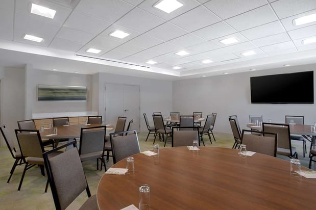 Images Home2 Suites by Hilton Omaha West, NE
