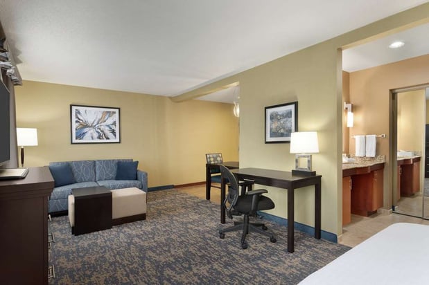 Images Homewood Suites by Hilton Fort Smith
