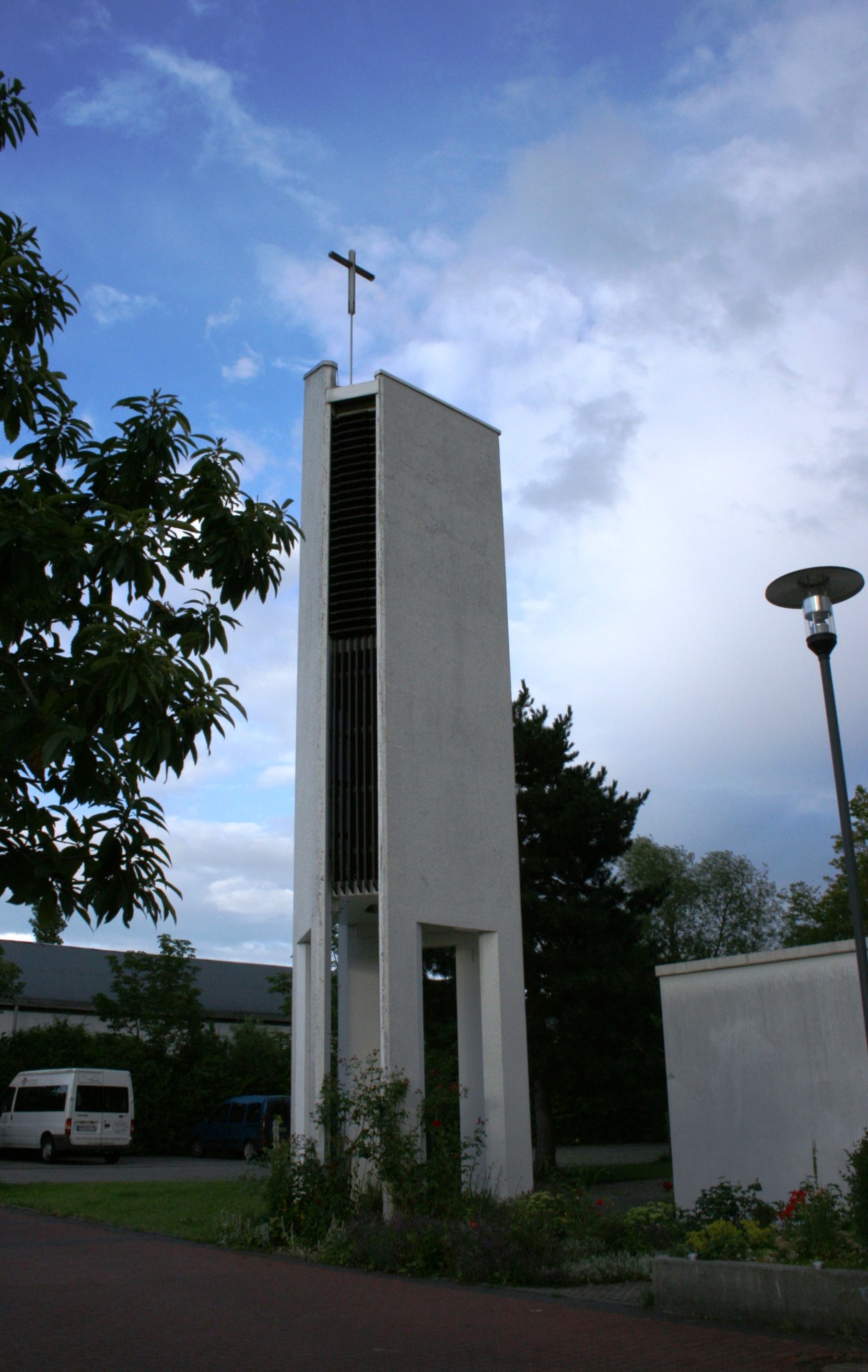 Bild 1 Gemeindezentrum Evangelische Andreasgemeinde - Evangelische Andreas-Kirchengemeinde Niederhöchstadt in Eschborn