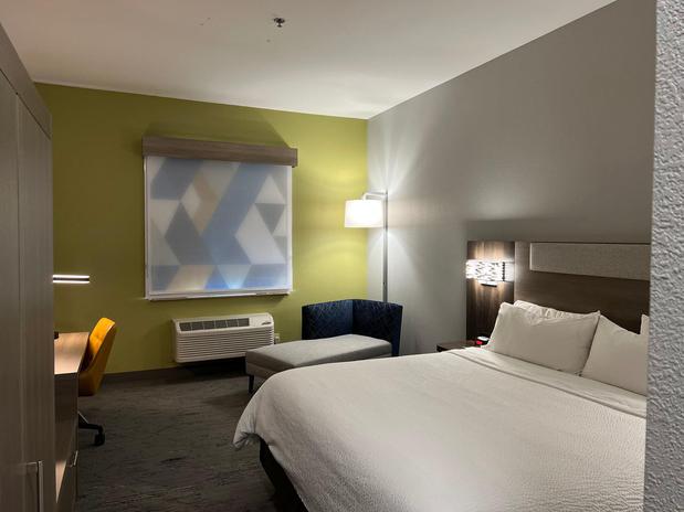 Images Holiday Inn Express & Suites Woodward Hwy 270, an IHG Hotel