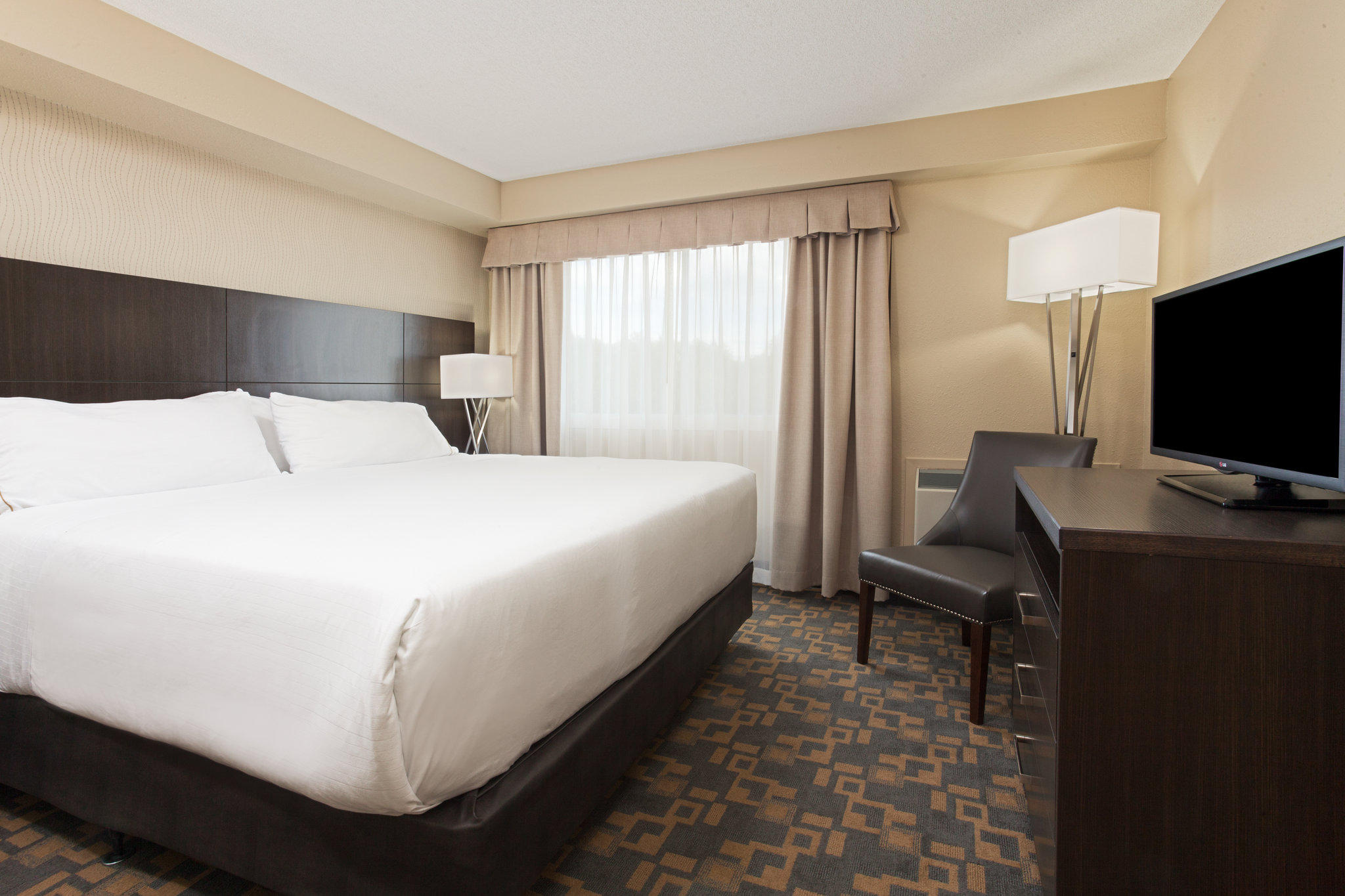 Holiday Inn Express & Suites Fredericton, an IHG Hotel Fredericton (506)459-0035