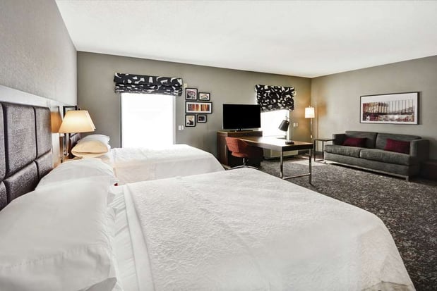 Images Hampton Inn & Suites Columbus-Easton Area