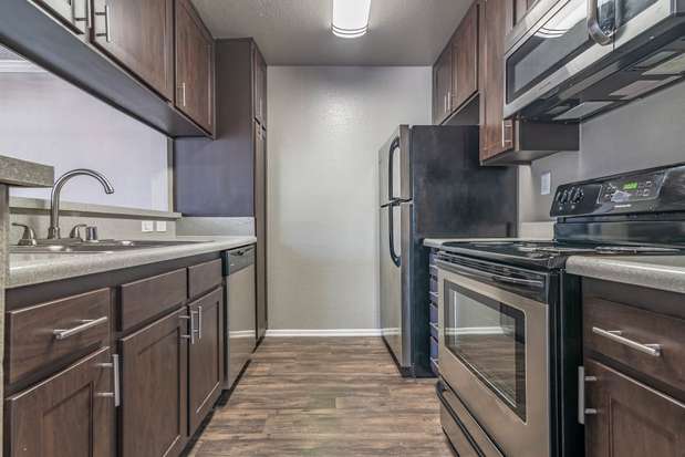 Images Monterra Ridge Apartments