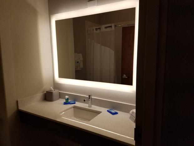 Images Holiday Inn Express & Suites Rio Grande City by IHG