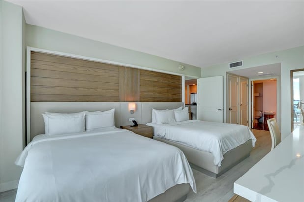 Images Beach House Fort Lauderdale, a Hilton Resort
