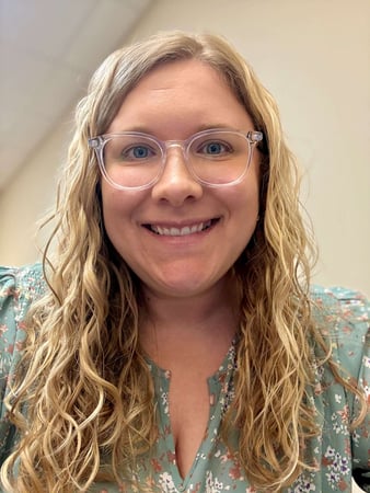Images Carly Smith, Counselor