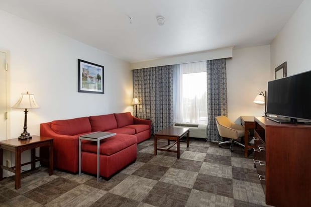 Images Hampton Inn & Suites Baton Rouge - I-10 East