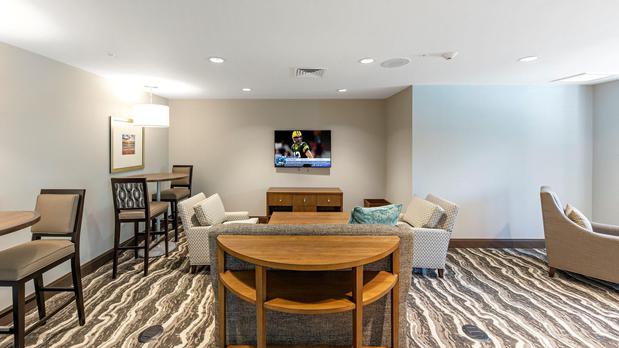 Images Staybridge Suites Naples - Marco Island by IHG