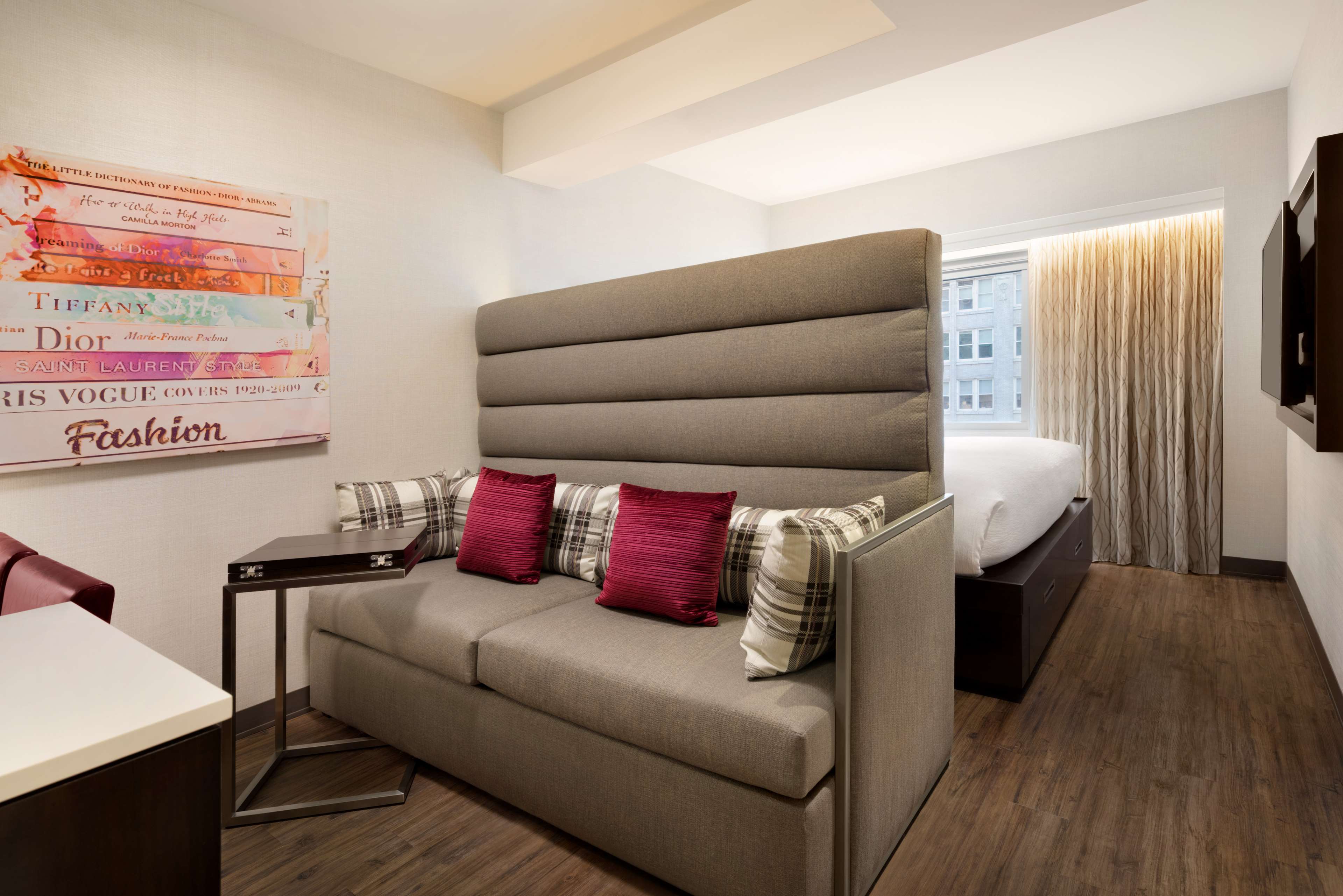 Guest room