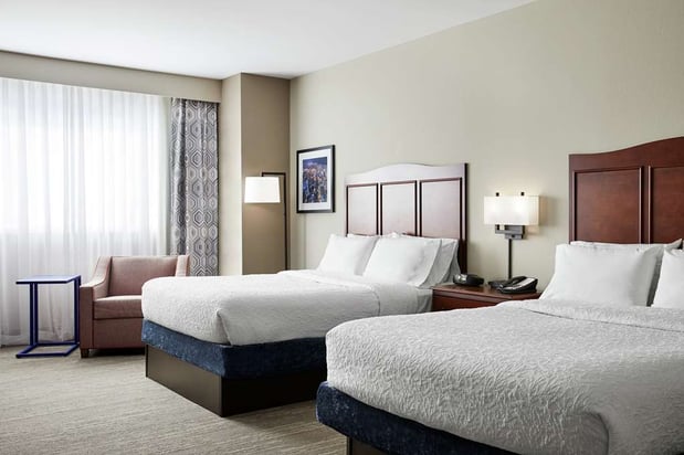 Images Hampton Inn & Suites Chicago/Mt. Prospect