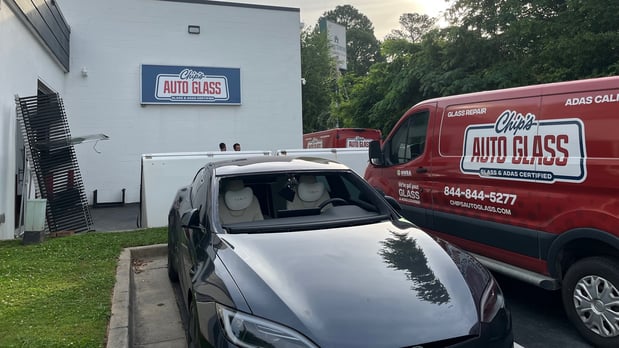 Images Chip's Auto Glass
