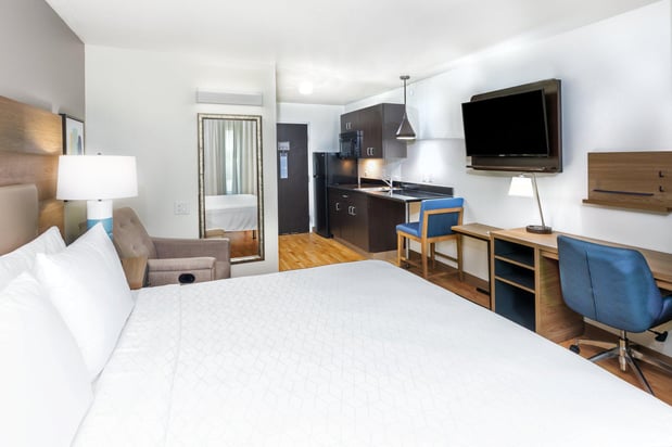 Images Candlewood Suites Muskogee by IHG