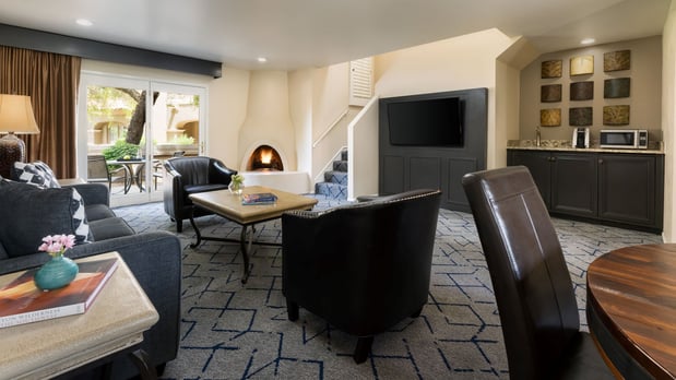 Images Scottsdale Plaza Resort
