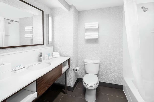 Images Hampton Inn & Suites Chicago-Downtown