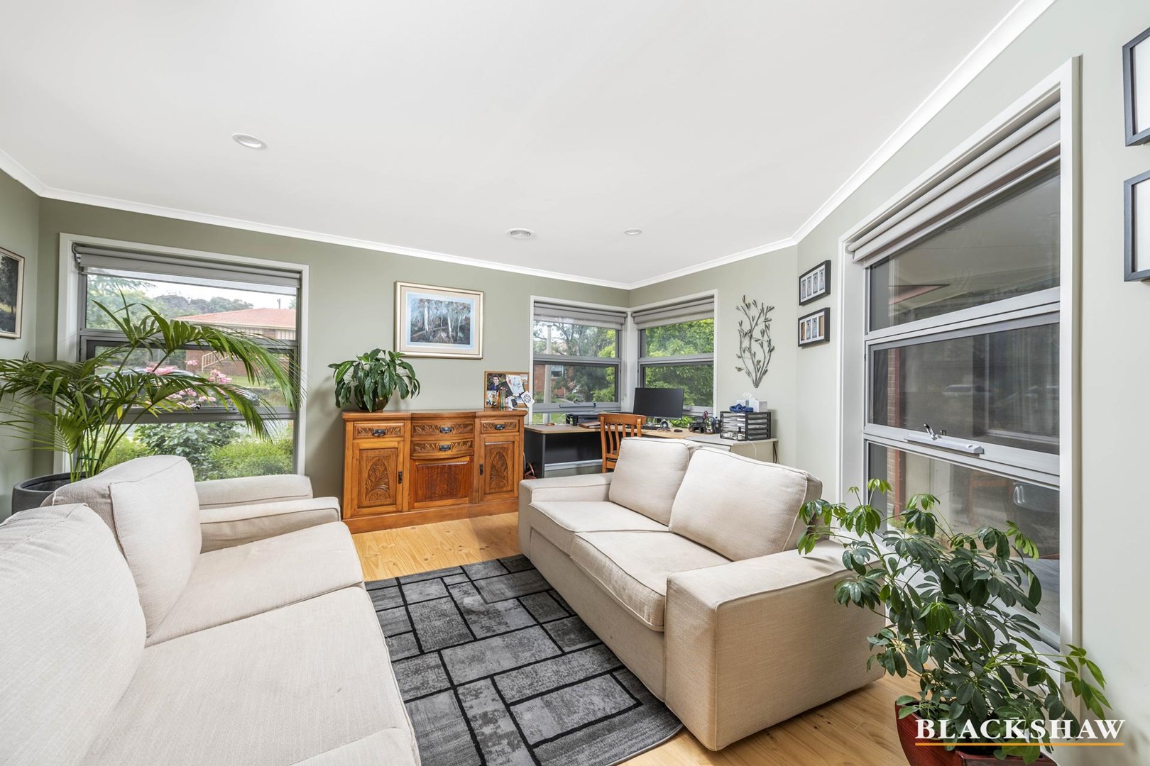 Images Blackshaw Real Estate Woden