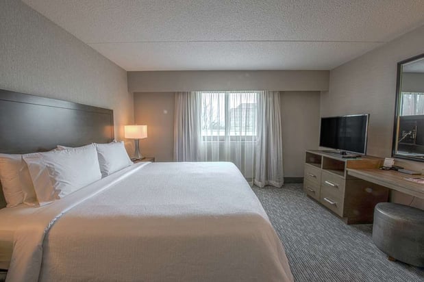 Images Embassy Suites by Hilton Chicago Schaumburg Woodfield
