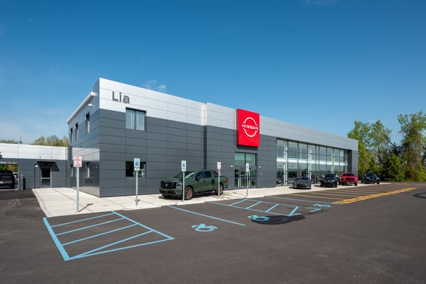 Images Lia Nissan of Saratoga