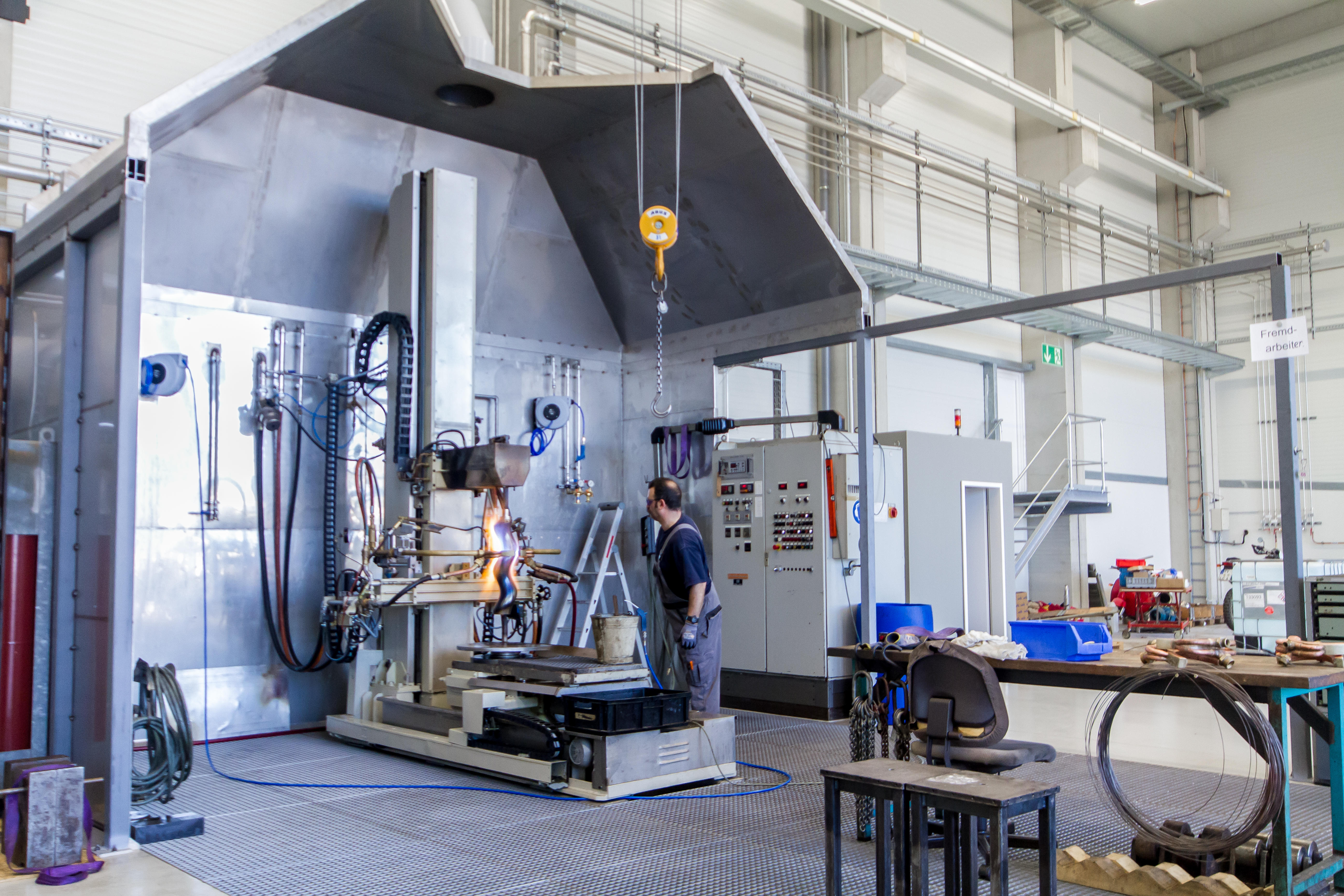 Fotos de PRO ION Härtetechnik GmbH Fotos de PRO ION Härtetechnik GmbH