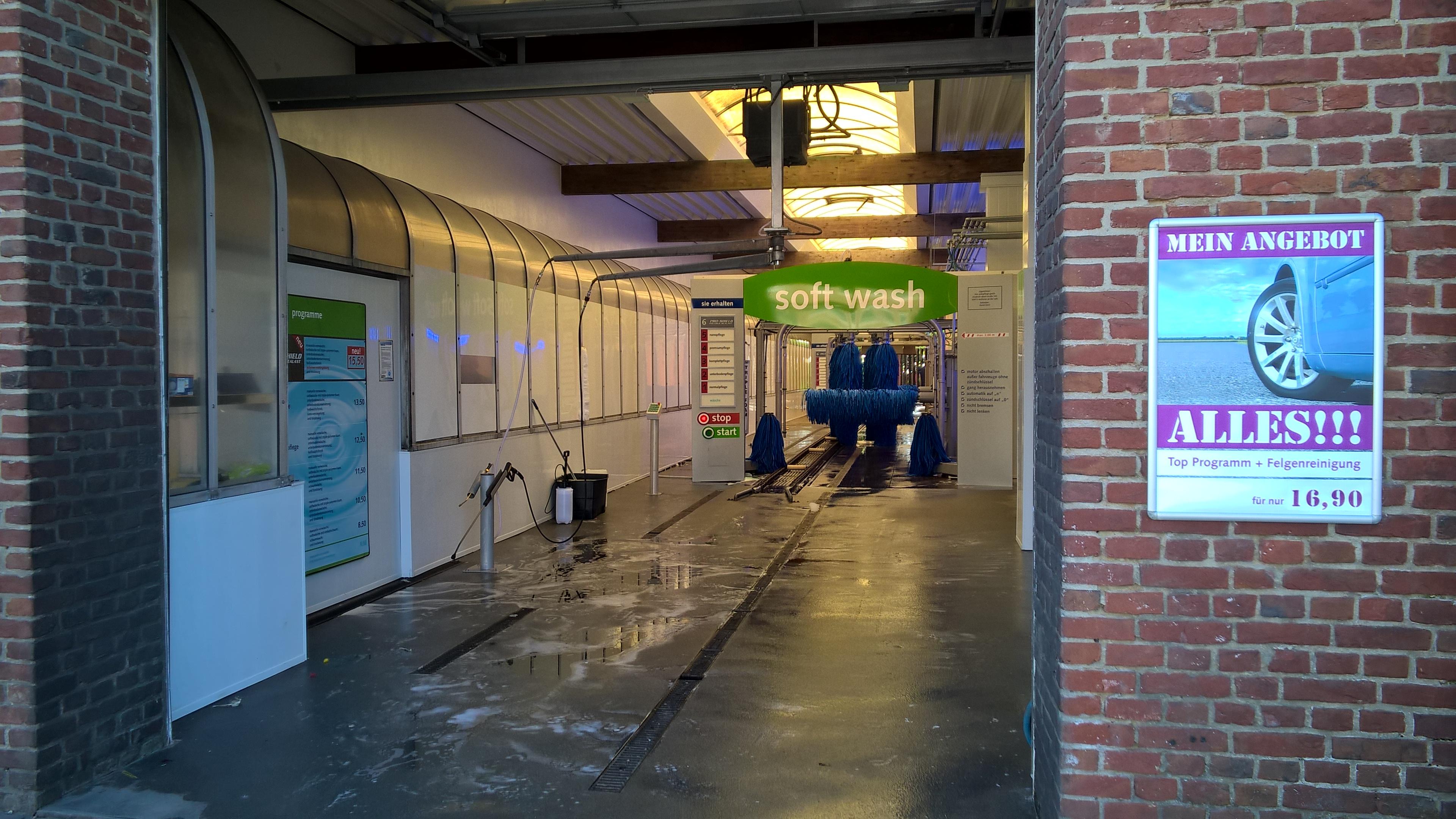 IMO Car Wash, Viktoriastr. 9 - 11 in Viersen