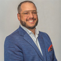Christofer Wilhelm headshot