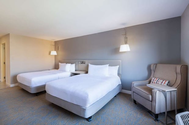 Images Hilton Garden Inn St. Charles