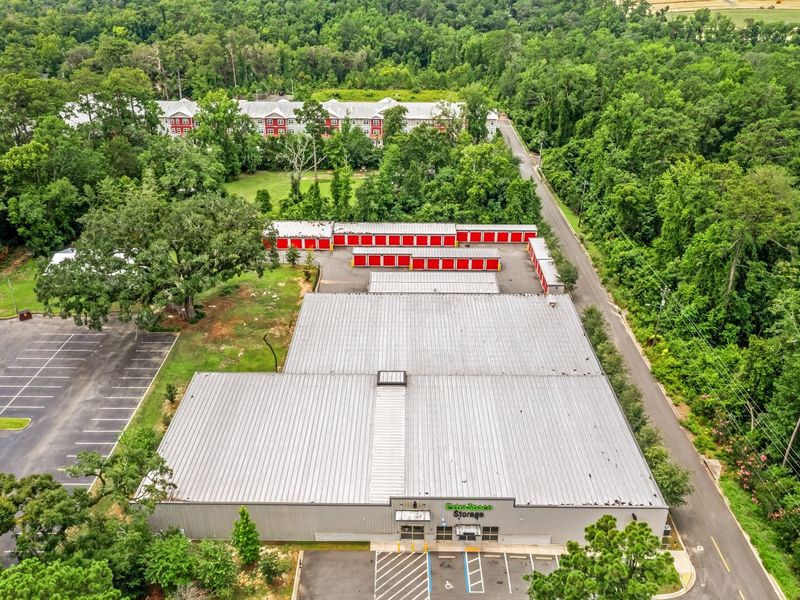 Alternate Beauty Image - Extra Space Storage at 3411 Apalachee Pkwy, Tallahassee, FL 32311