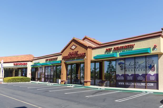 Images Sierra Vista Plaza