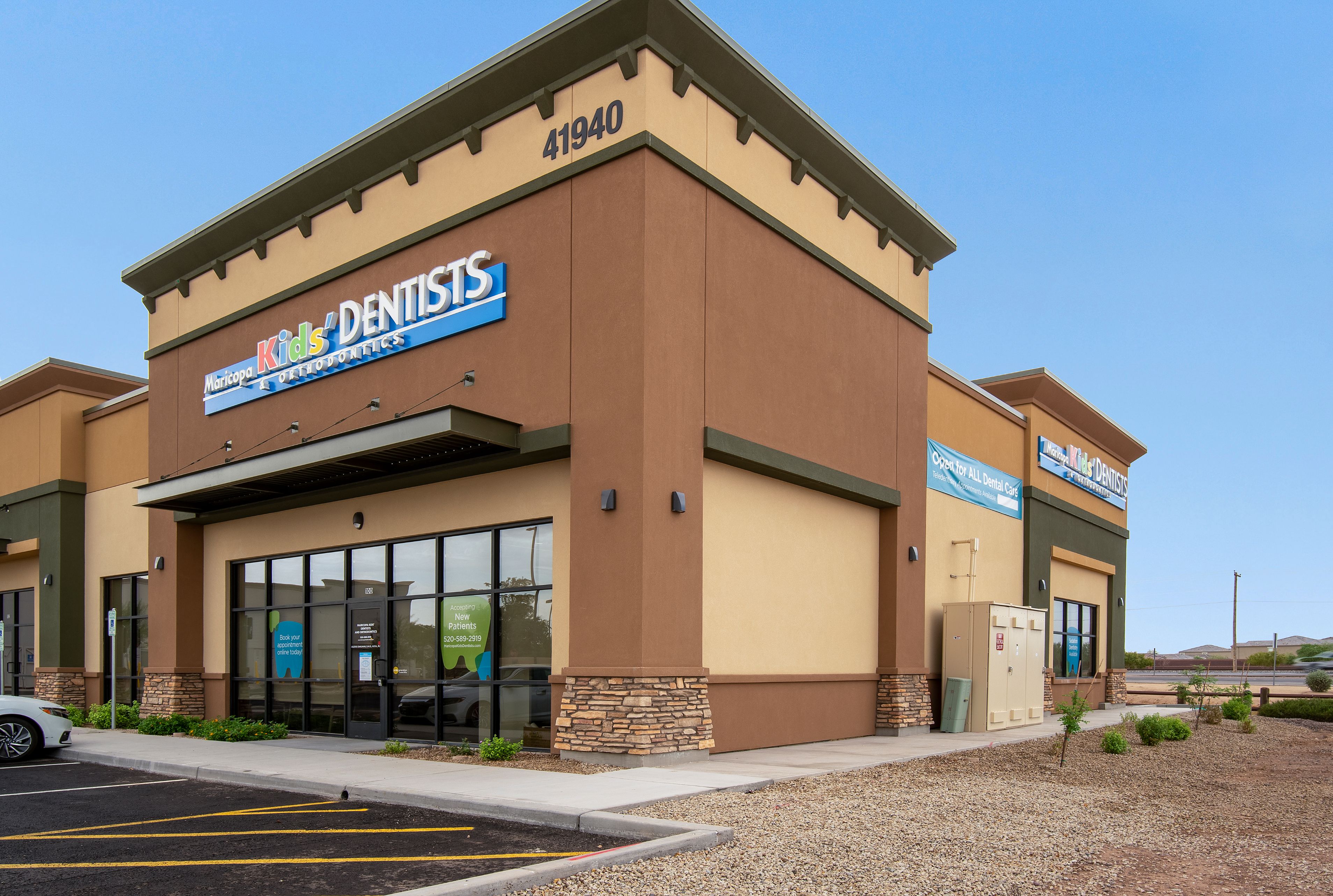 Looking for a family dentist in Maricopa, AZ? You have come to the right spot!