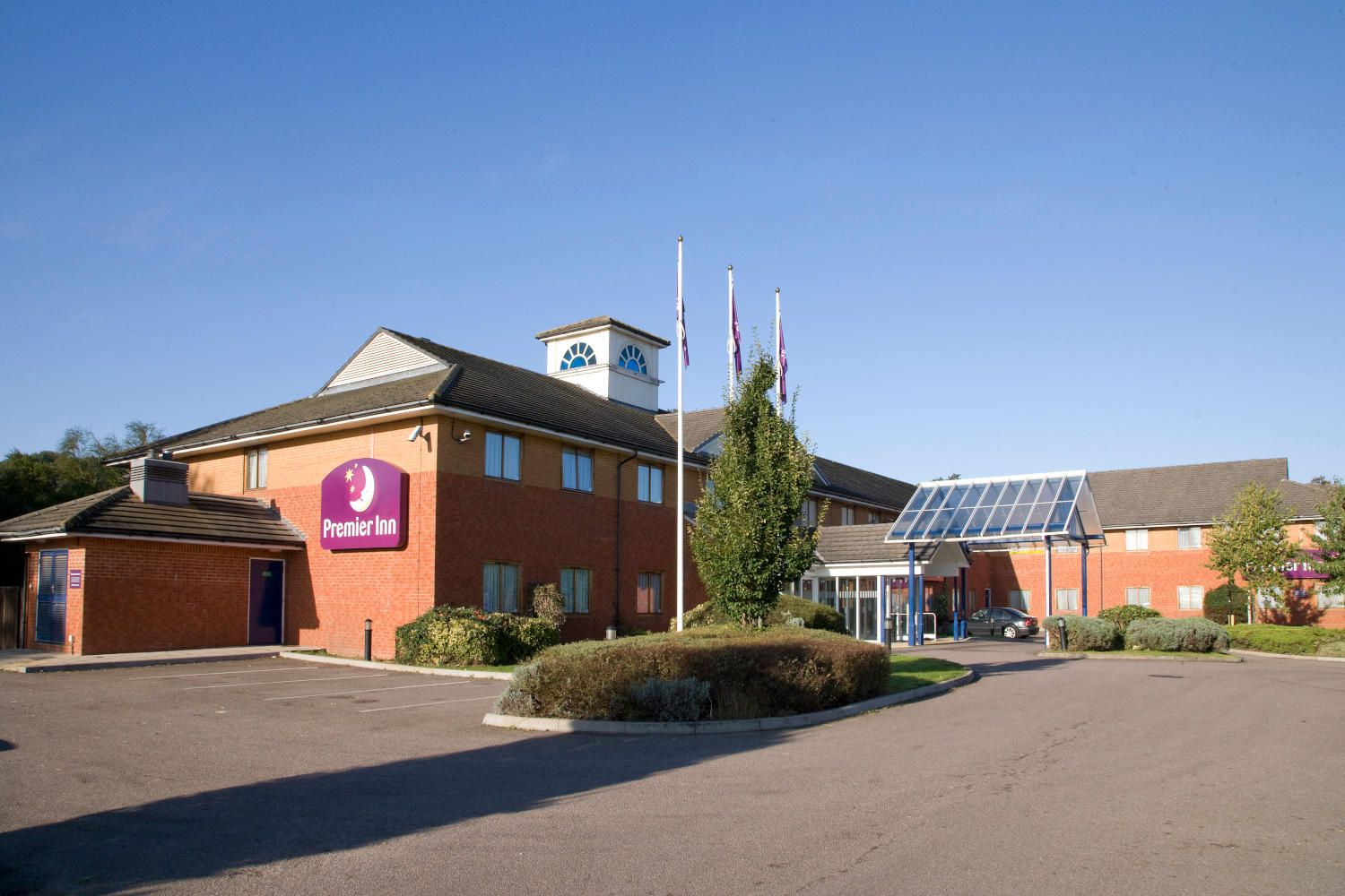 Images Premier Inn Luton South (M1, J9) hotel