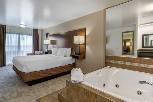 Images Best Western Plus Lake Front Hotel