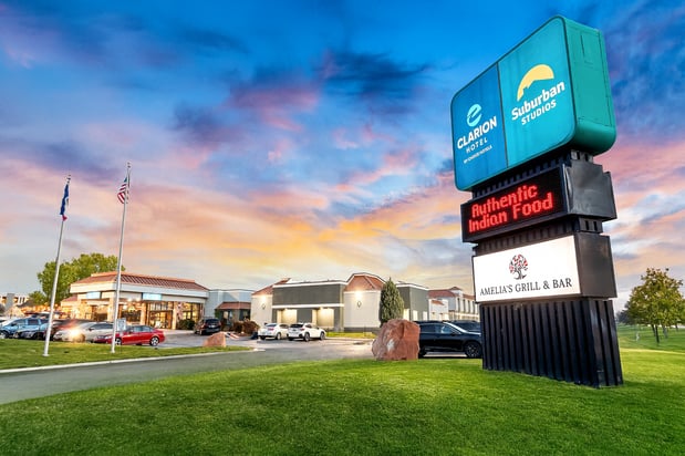 Images Suburban Studios Salt Lake City Airport