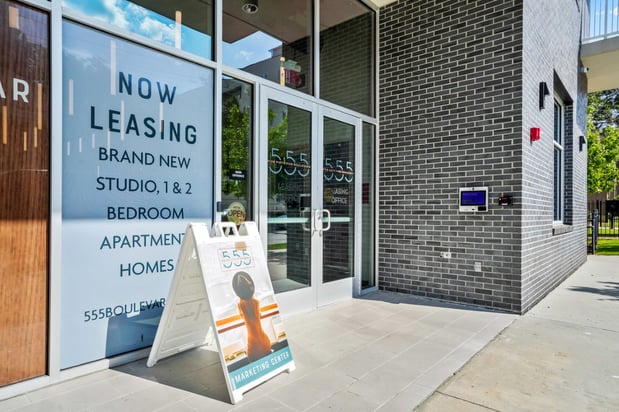 Images 555 Boulevard