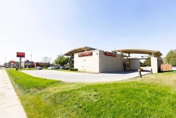 Images Wells Fargo Bank