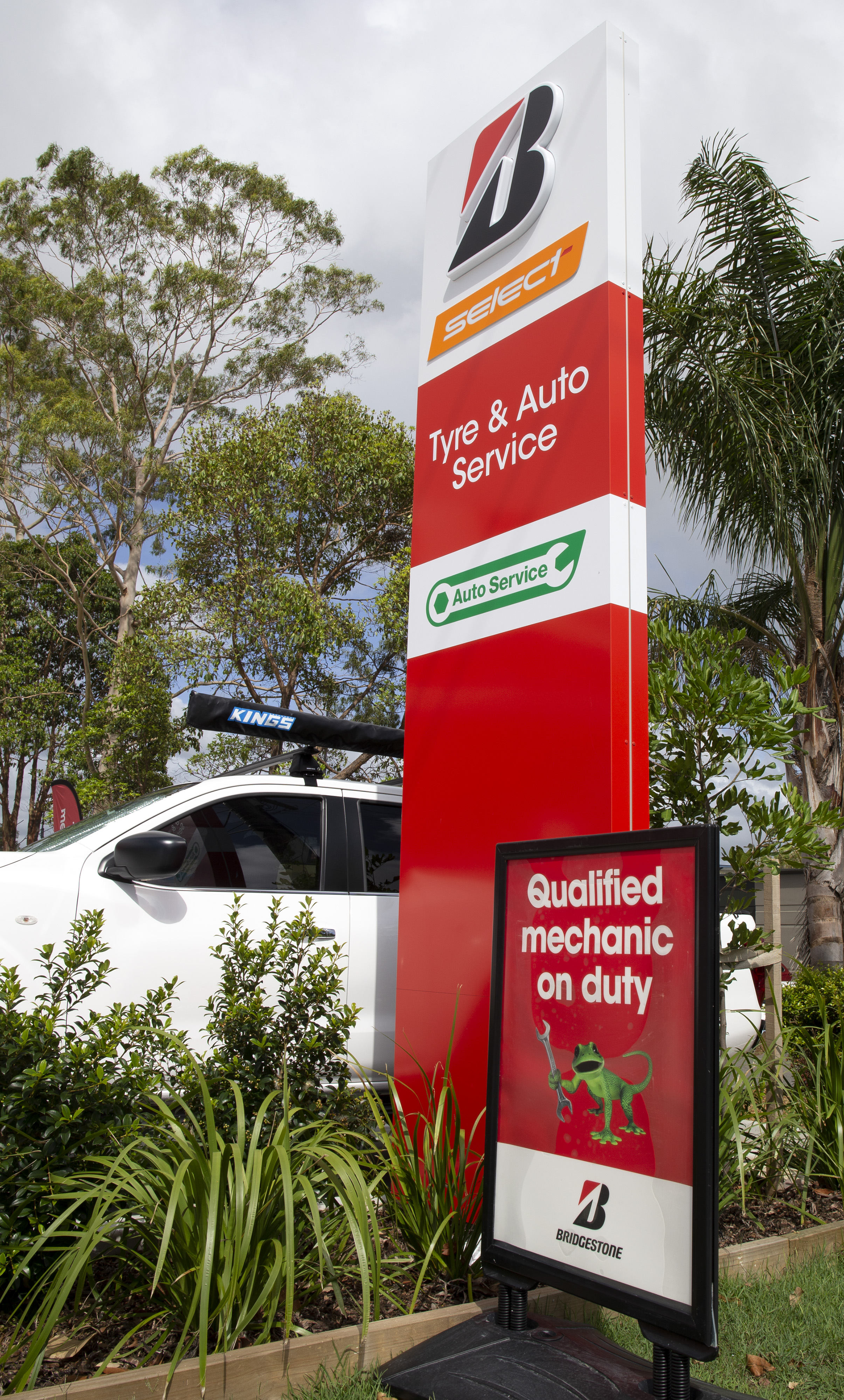 Images Bridgestone Select Tyre & Auto Victoria Point